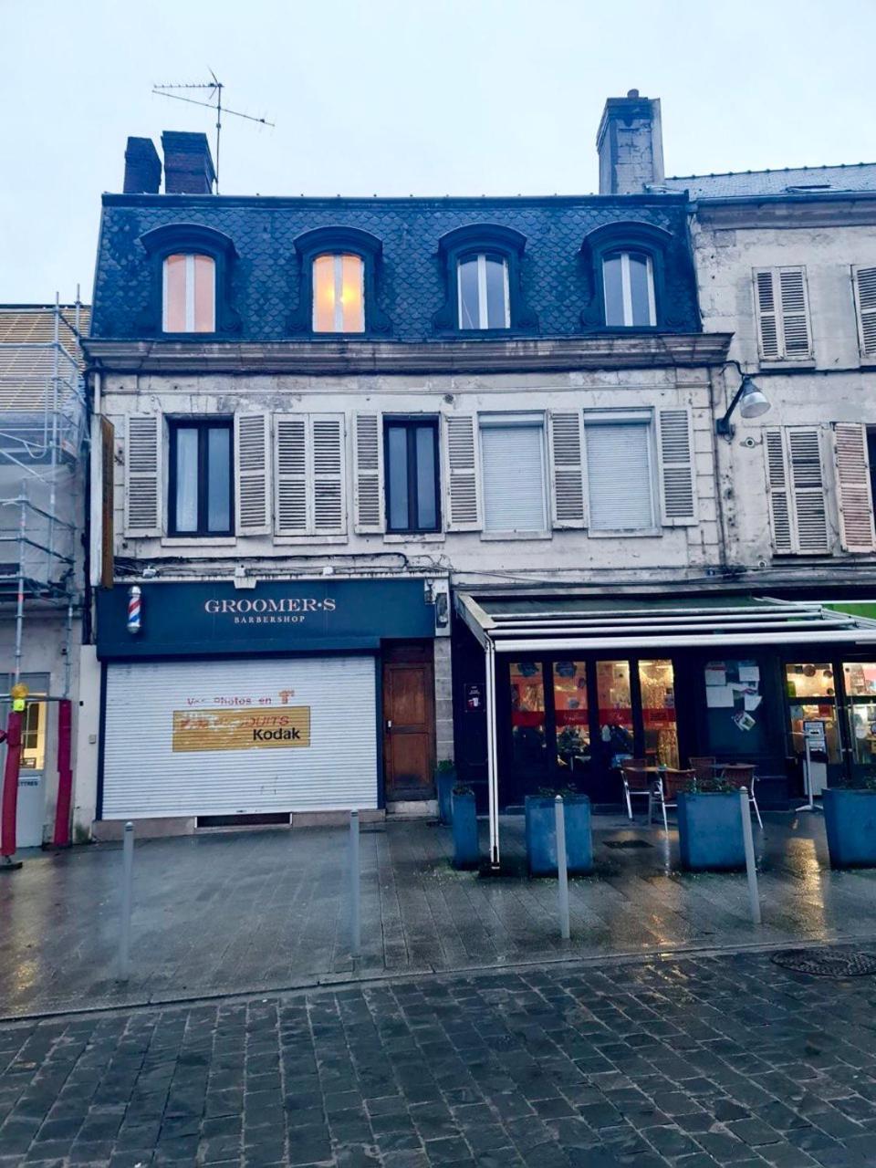 Un Appartement En Centre Ville , A 2 Pas Du Chateau De Villers Cotterets Bagian luar foto